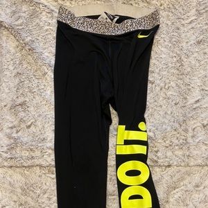 Nike leggings